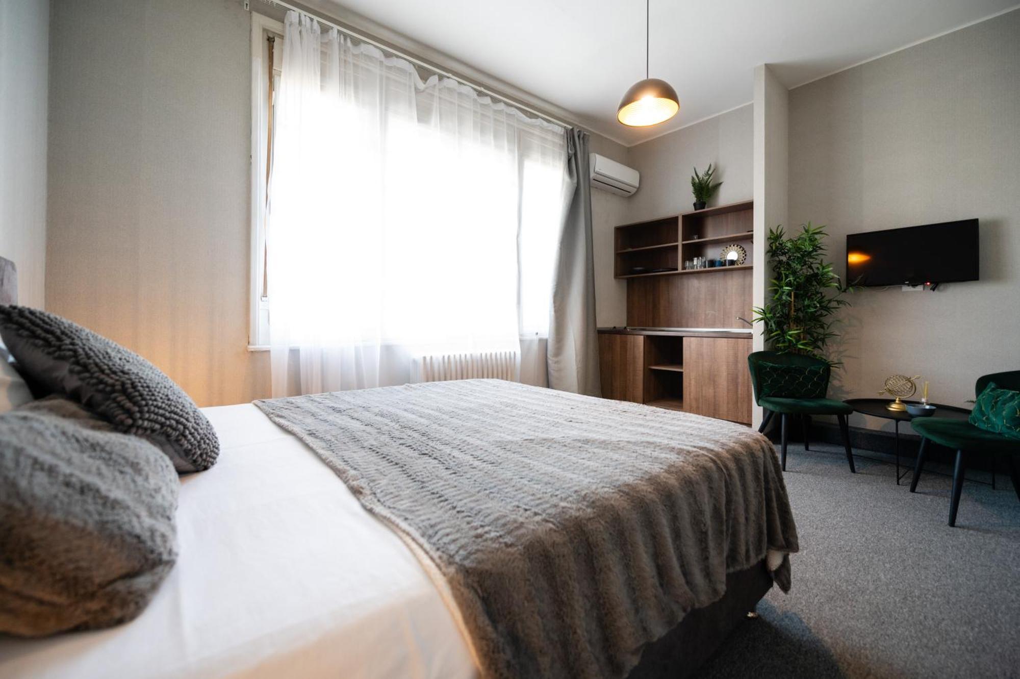 בלגרד Central Square Apartments מראה חיצוני תמונה
